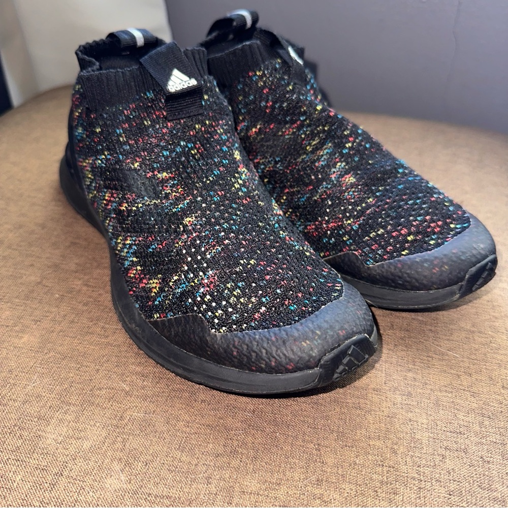 Adidas Nylon Slip Ons, Girls size 4, NWOB! - Picture 1 of 6